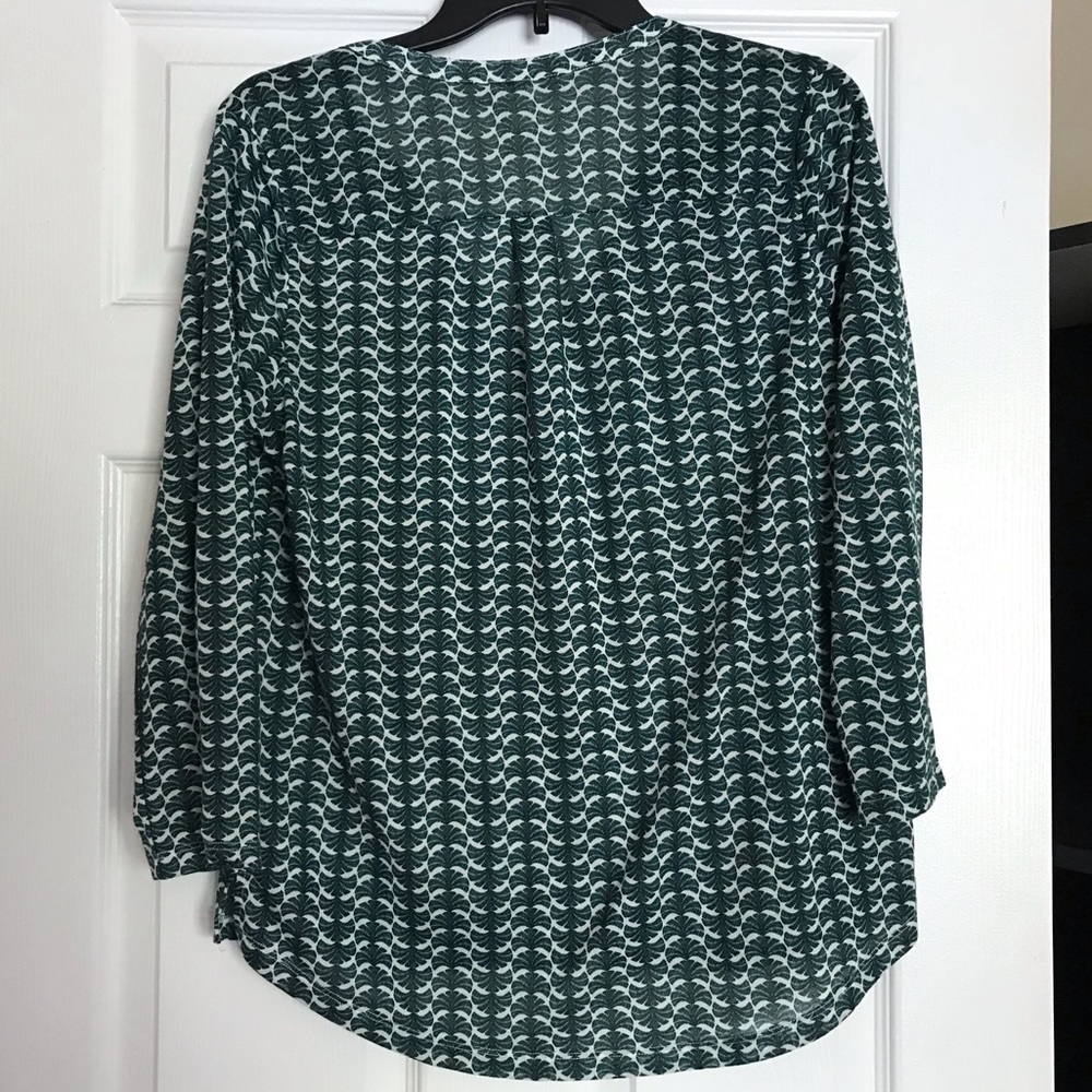 H&M Blouse - Picture 2 of 4